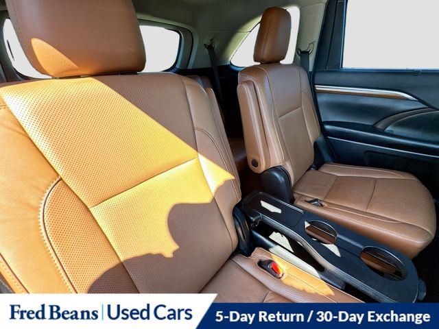 Used 2019 Toyota Highlander Limited AWD/4WD image 36
