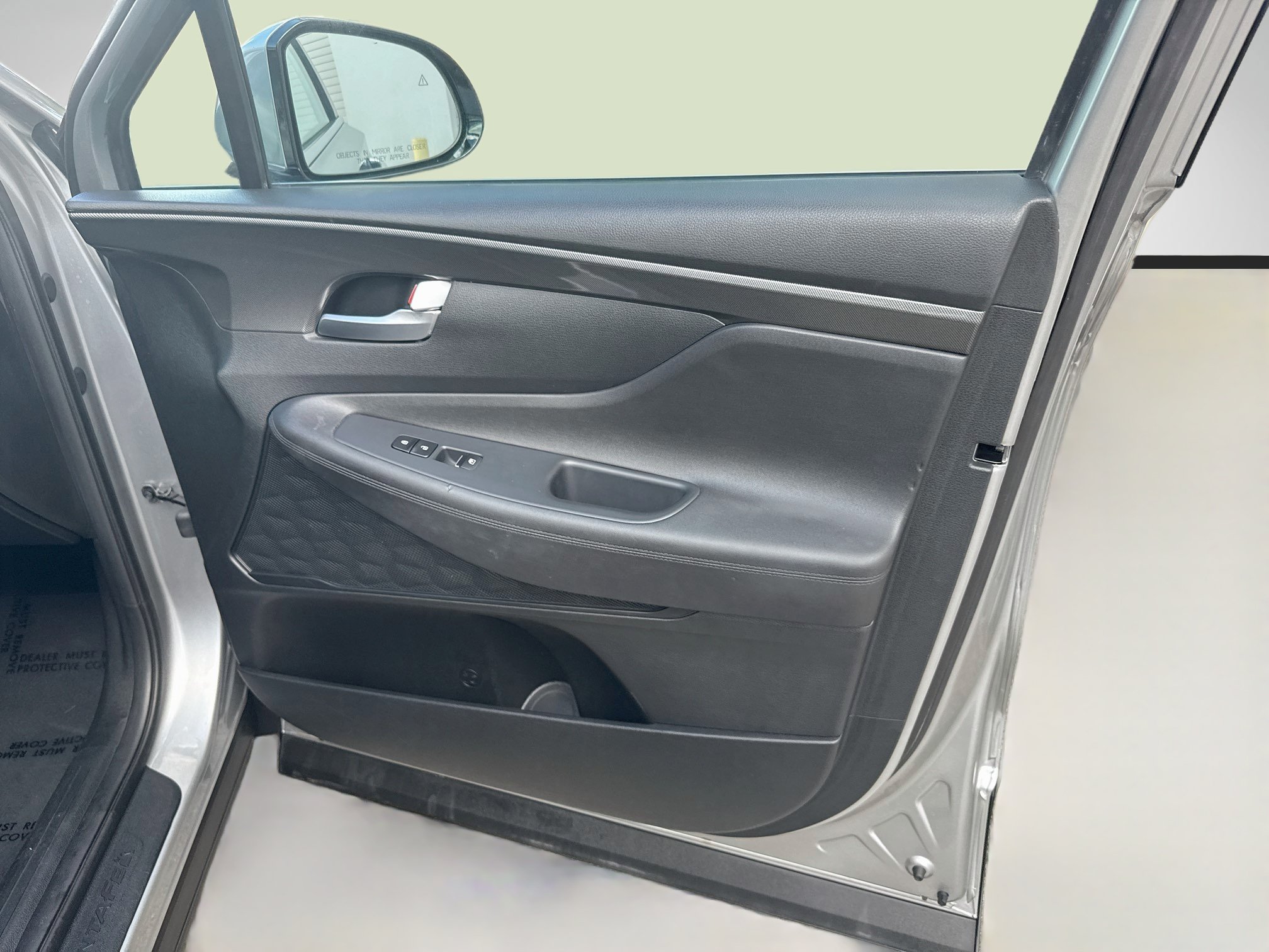 Used 2023 Hyundai Santa Fe SEL FWD image 31