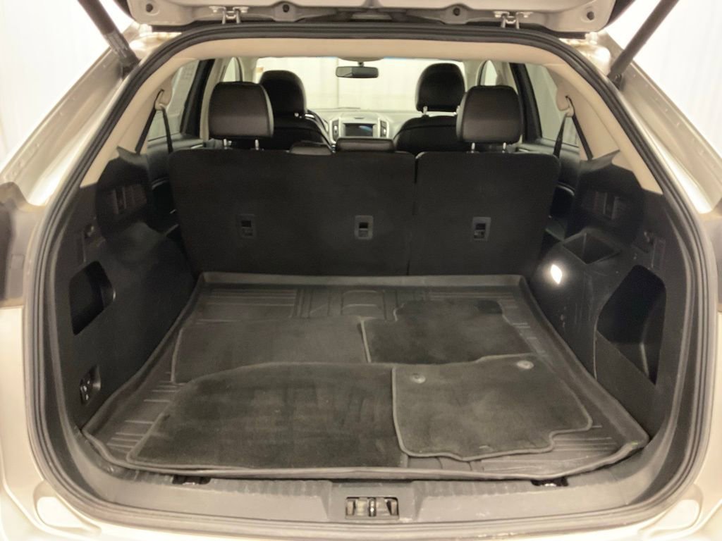 Used 2016 Ford Edge SEL w/ Canadian Touring Package image 10
