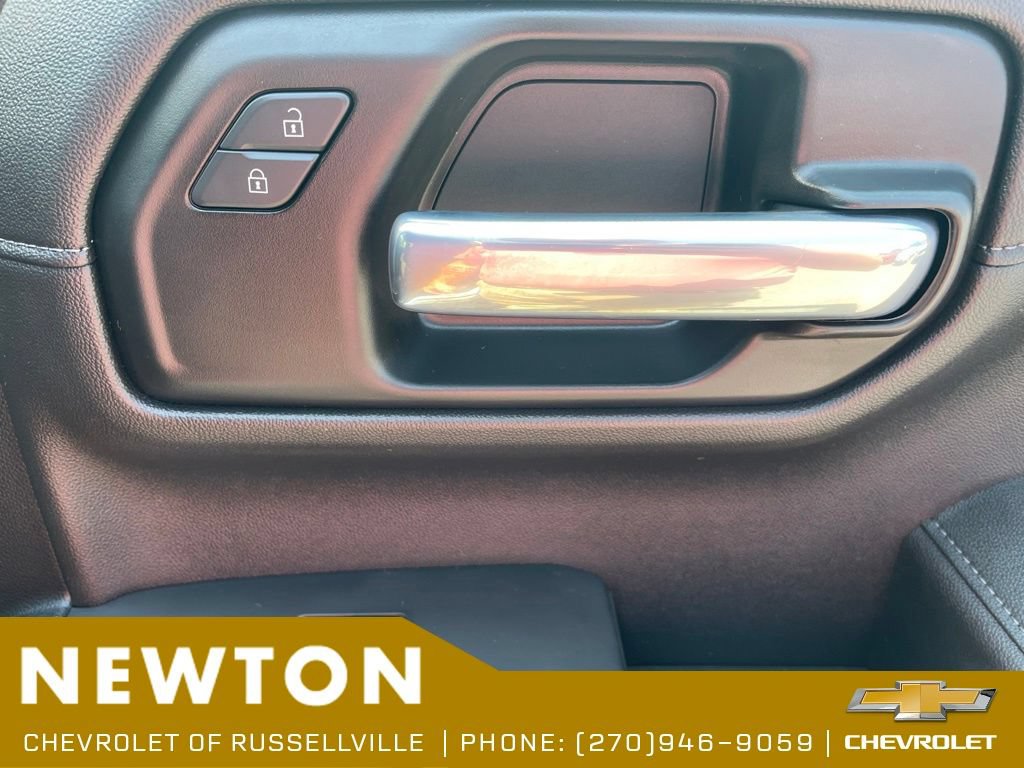 Used 2021 Chevrolet Silverado 1500 LT AWD/4WD image 25