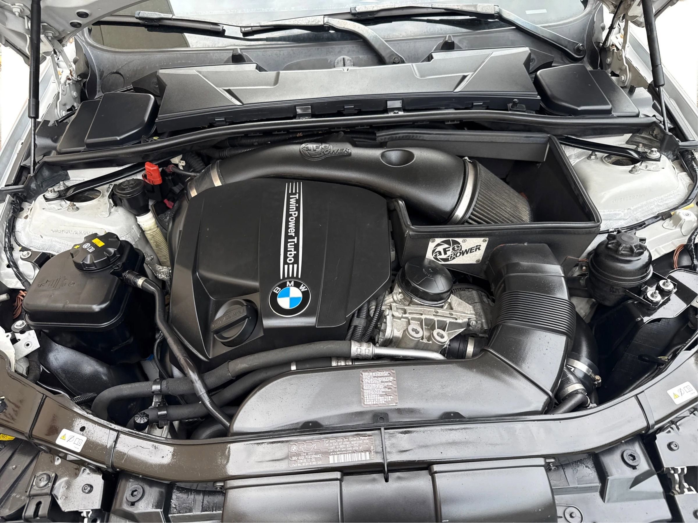 Used 2013 BMW 335i Coupe image 11