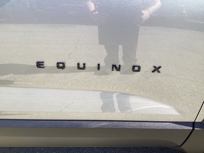 New 2027 Chevrolet Equinox LT w/ Convenience Package II AWD/4WD image 10