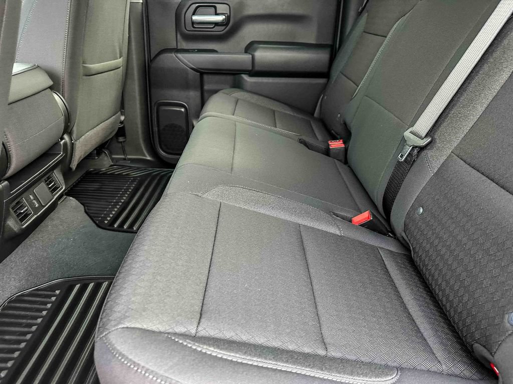 Used 2026 Chevrolet Silverado 1500 Custom RWD image 15