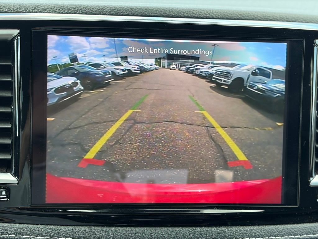 Certified 2025 Chrysler Pacifica Limited FWD image 41
