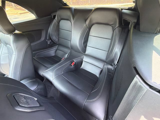 Used 2022 Ford Mustang GT Premium w/ Equipment Group 401A RWD image 19