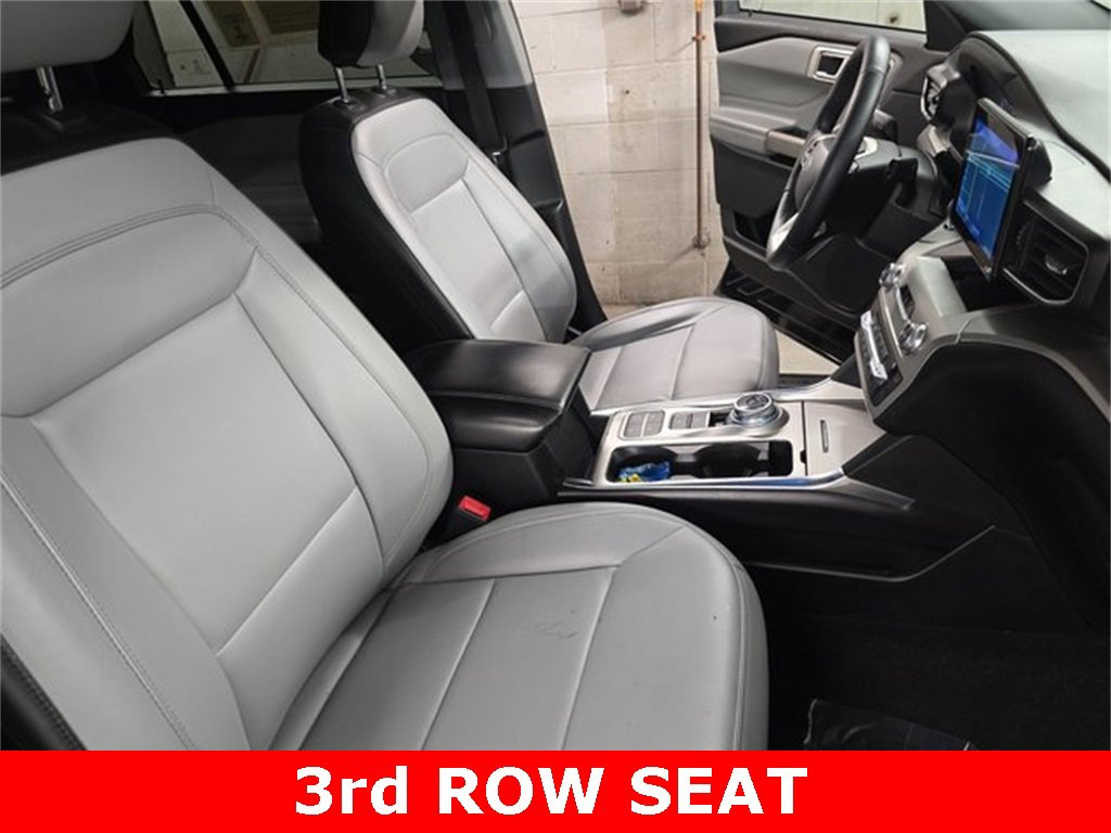 Used 2021 Ford Explorer XLT w/ Equipment Group 202A image 10