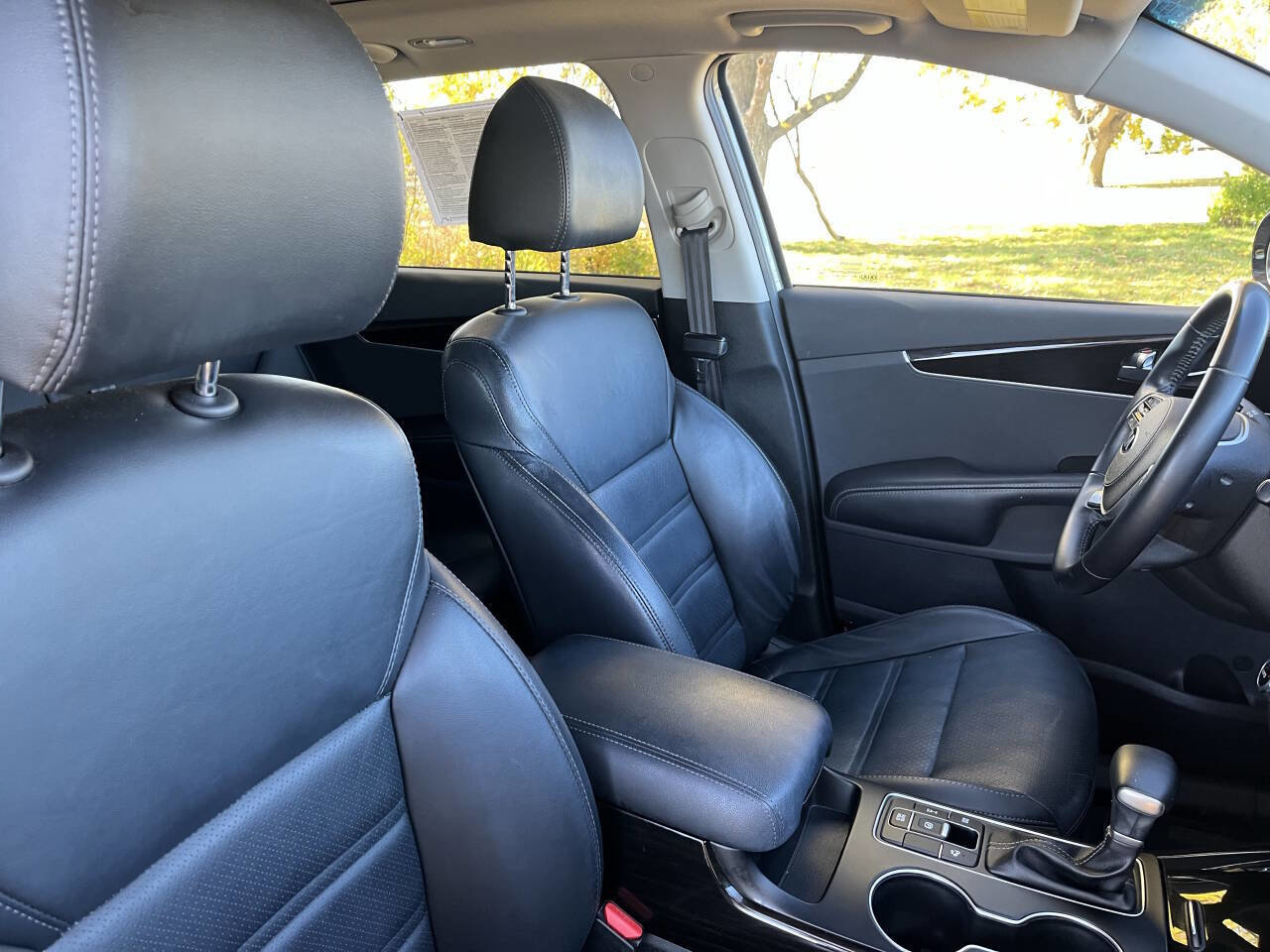 Used 2019 Kia Sorento EX image 34