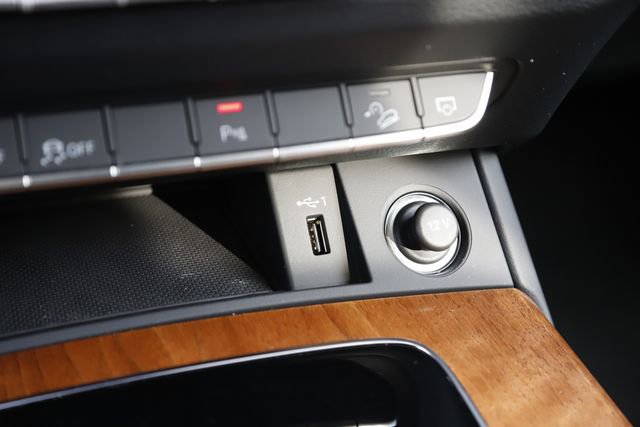 Used 2023 Audi Q5 2.0T Premium Plus w/ Premium Plus Package image 30
