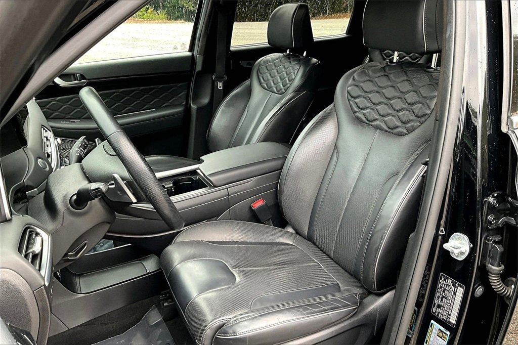 Used 2022 Hyundai Palisade Calligraphy w/ Cargo Package image 19