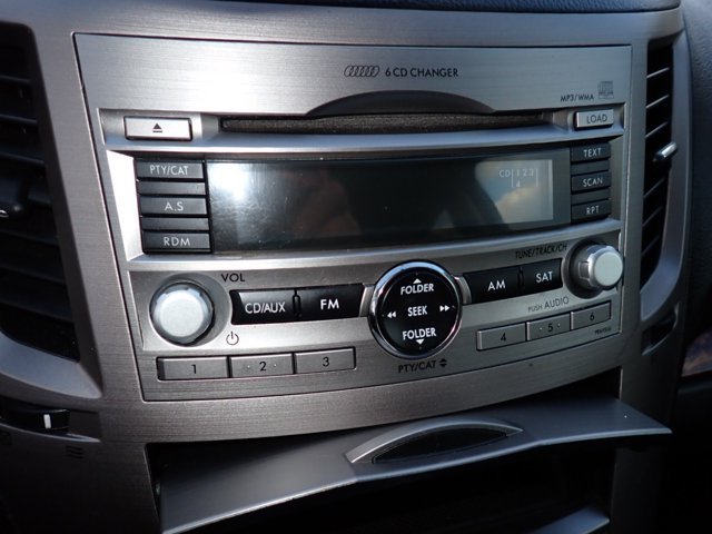Used 2011 Subaru Outback 2.5i Limited w/ PWR Moonroof Pkg AWD/4WD image 21