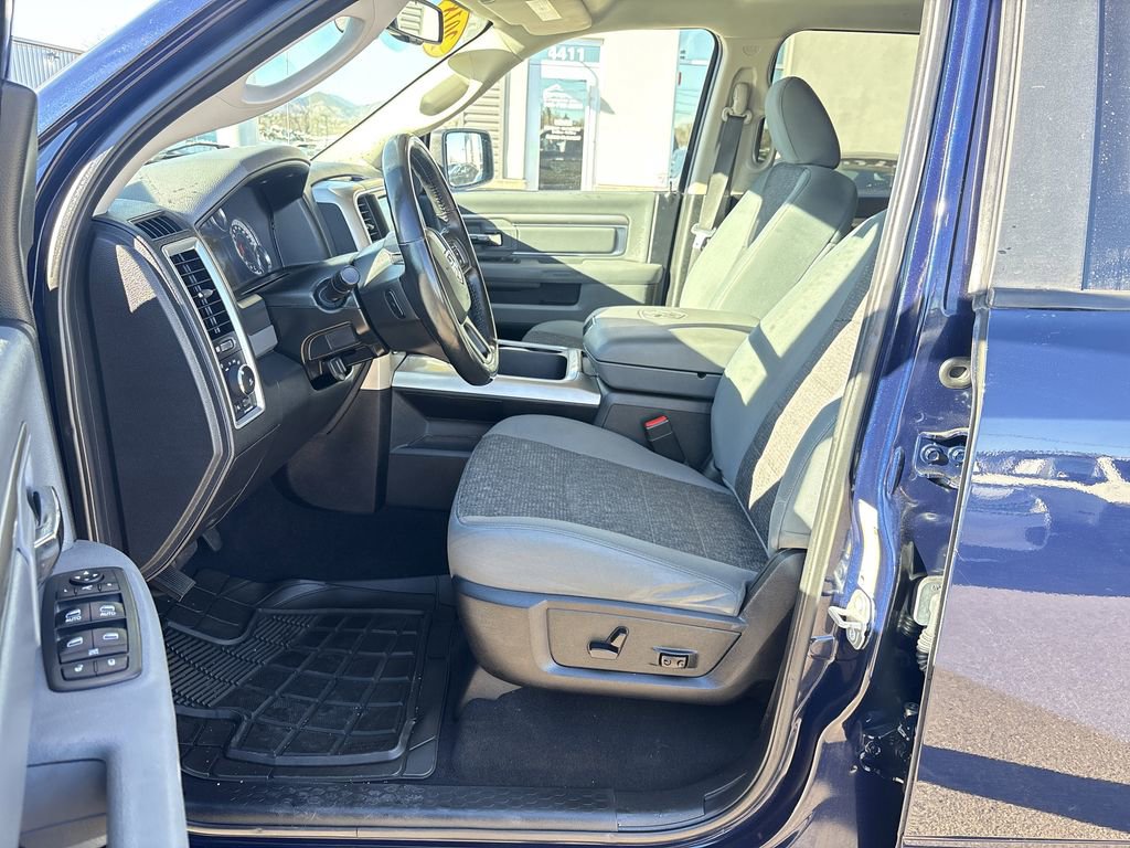 Used 2018 RAM 1500 Big Horn image 23