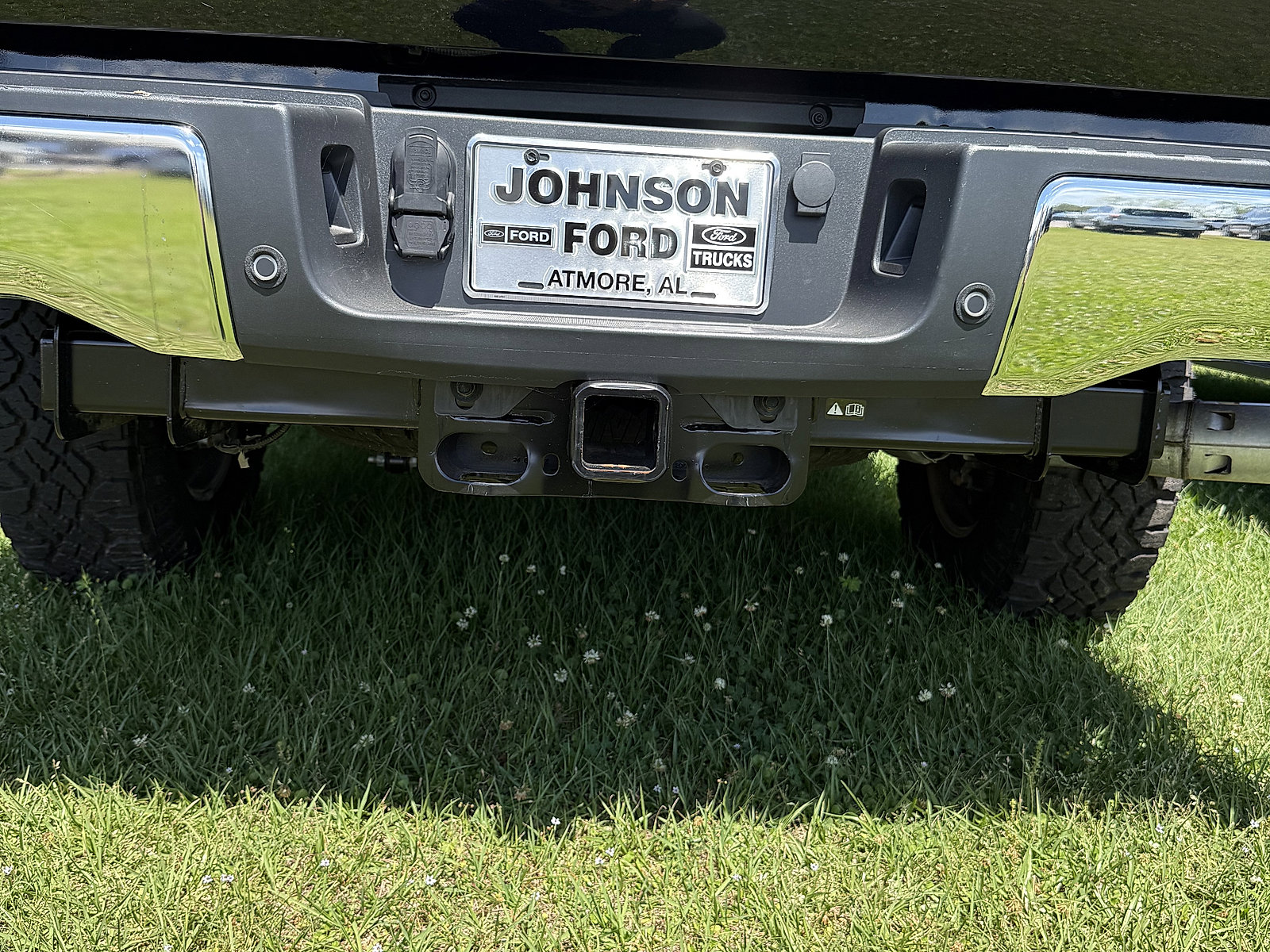 Used 2024 Ford F250 Lariat AWD/4WD image 9