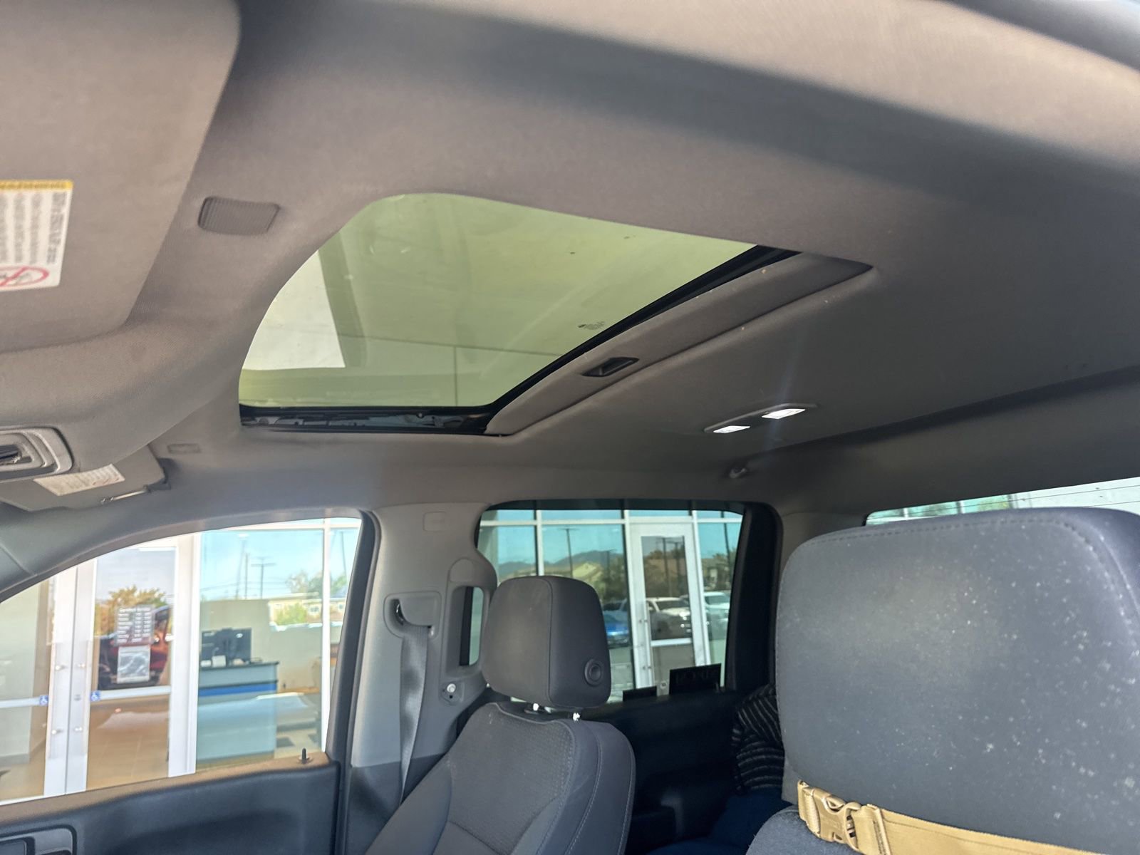 Used 2021 Chevrolet Silverado 2500 Custom w/ Custom Value Package image 7