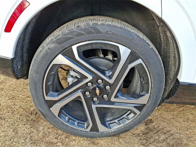 New 2026 Chevrolet Equinox EV LT image 5