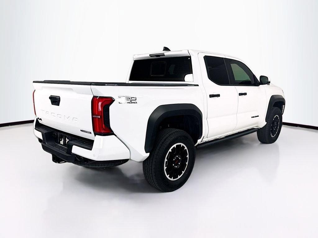 Used 2025 Toyota Tacoma Limited AWD/4WD image 5