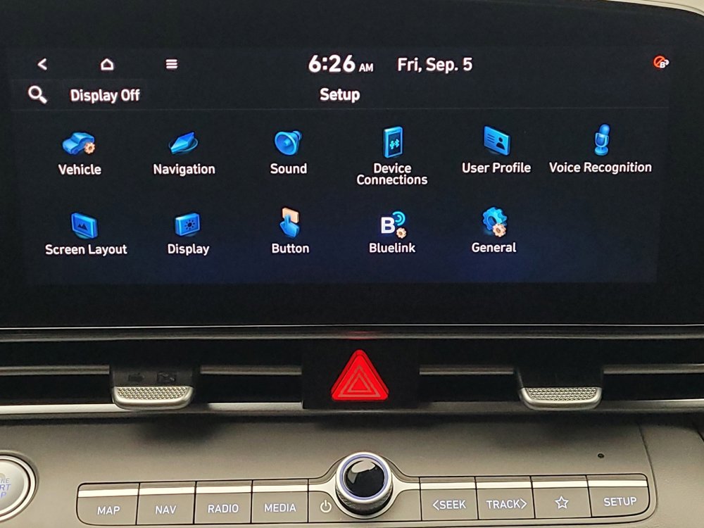 Used 2023 Hyundai Elantra SEL w/ Convenience Package image 25