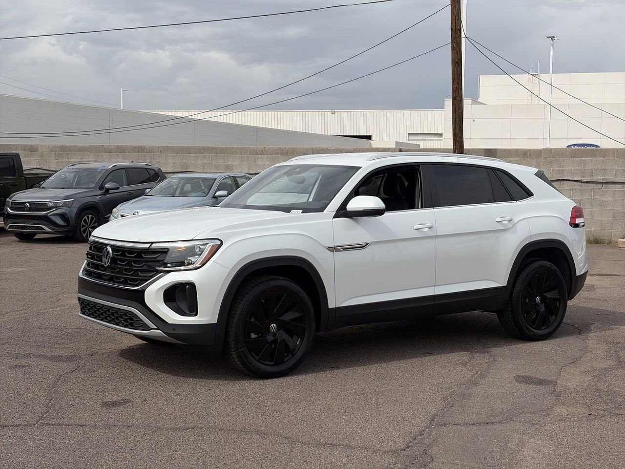 New 2026 Volkswagen Atlas Cross Sport SE image 3