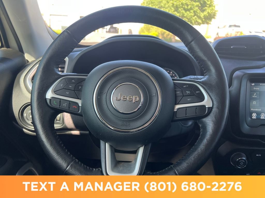 Used 2019 Jeep Renegade Latitude w/ Cold Weather Group AWD/4WD image 14