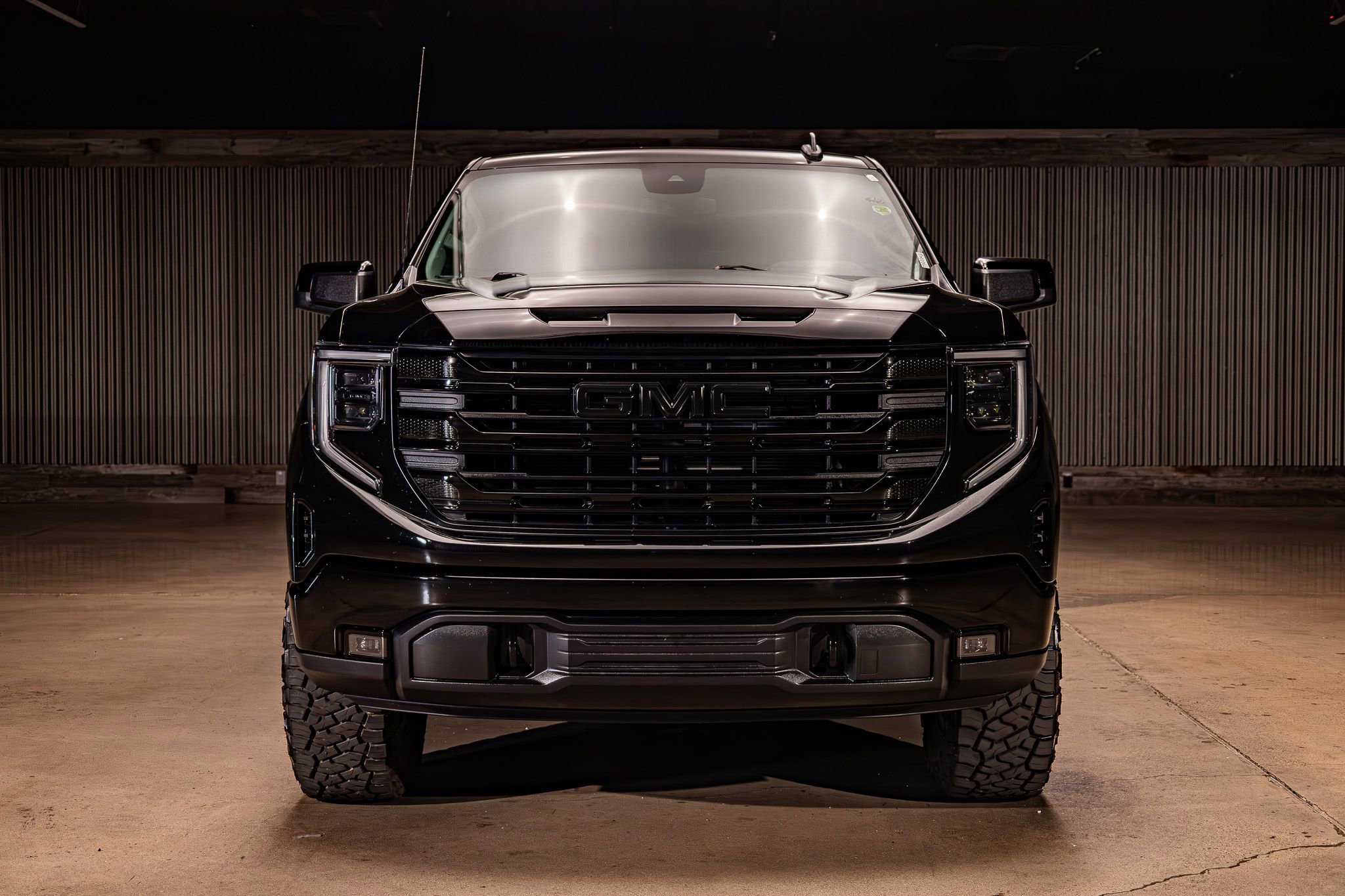 Used 2025 GMC Sierra 1500 Elevation video 2