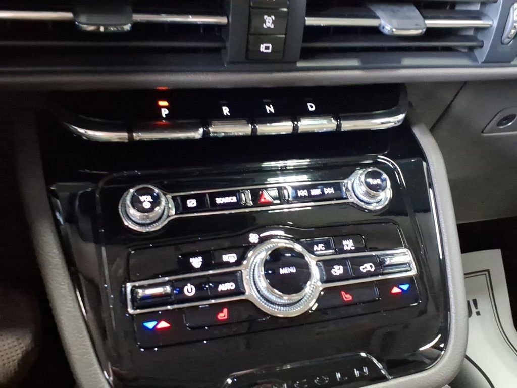 Certified 2022 Lincoln Corsair FWD image 24