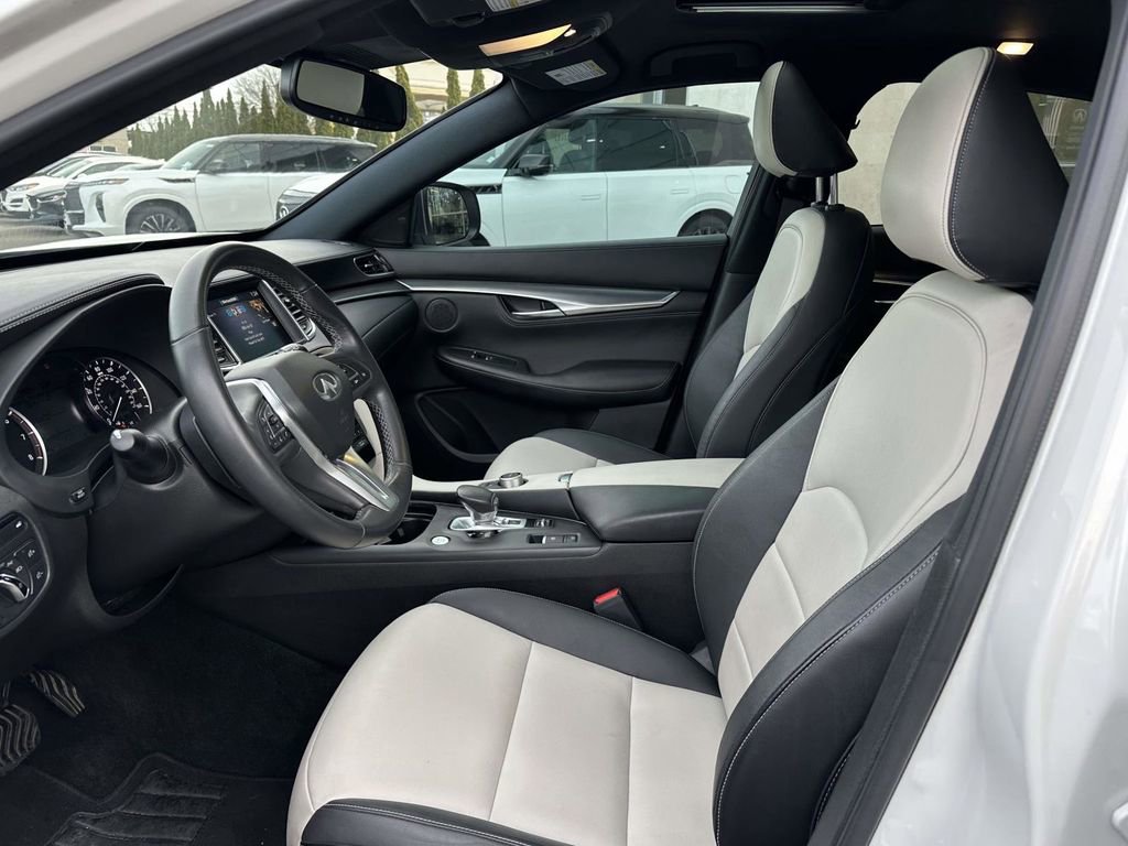 Used 2022 INFINITI QX55 Luxe w/ Cargo Package image 14