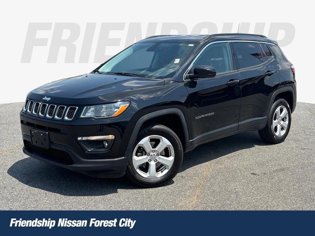 Used 2020 Jeep Compass Latitude w/ Cold Weather Group AWD/4WD image 1
