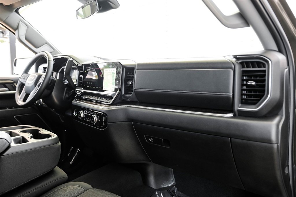 Used 2023 GMC Sierra 1500 Elevation image 9