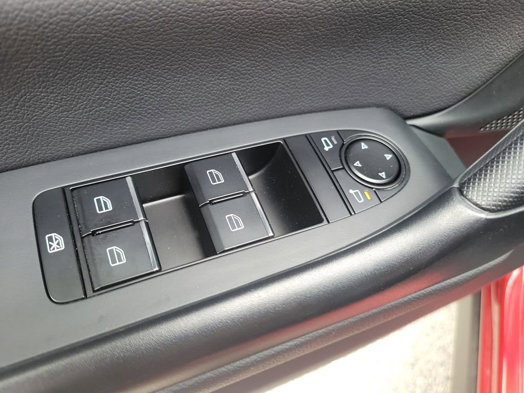 Certified 2025 MAZDA CX-50 AWD 2.5 Hybrid w/ Premium Pkg image 21