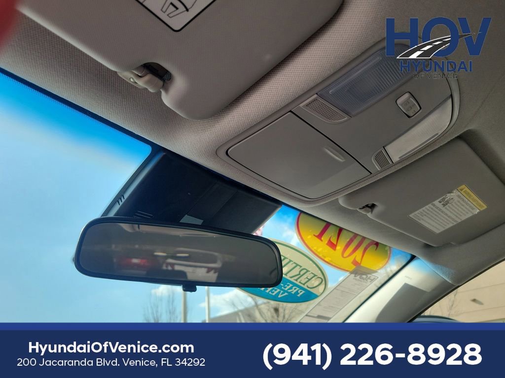 Used 2021 Hyundai Kona SE image 32