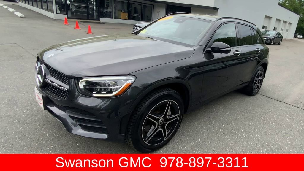 Used 2021 Mercedes-Benz GLC 300 4MATIC w/ AMG Line image 4