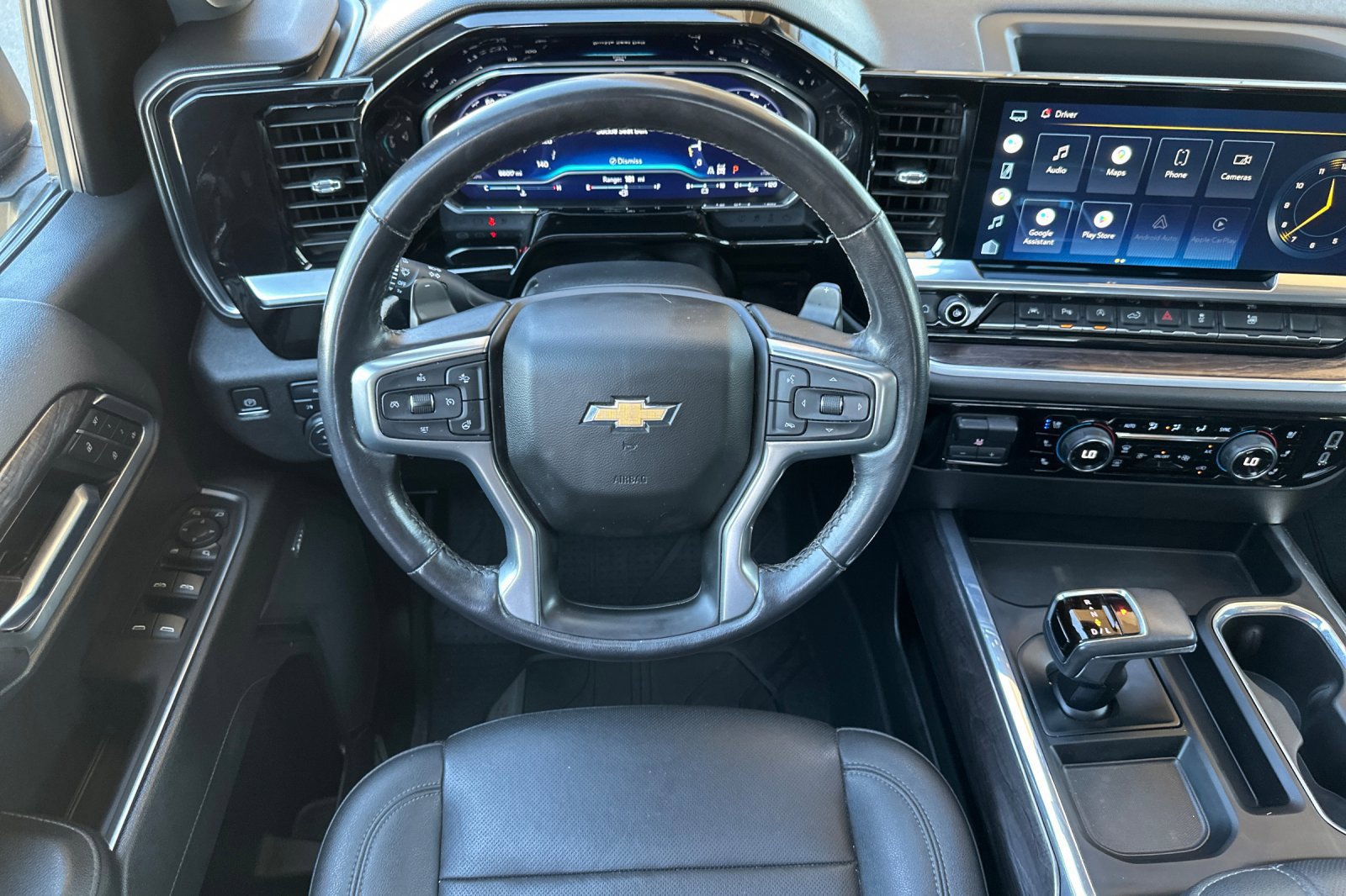 Certified 2022 Chevrolet Silverado 1500 LTZ w/ LTZ Premium Package AWD/4WD image 15