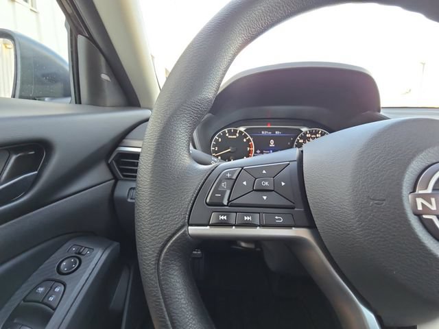 New 2026 Nissan Altima 2.5 SV FWD image 11