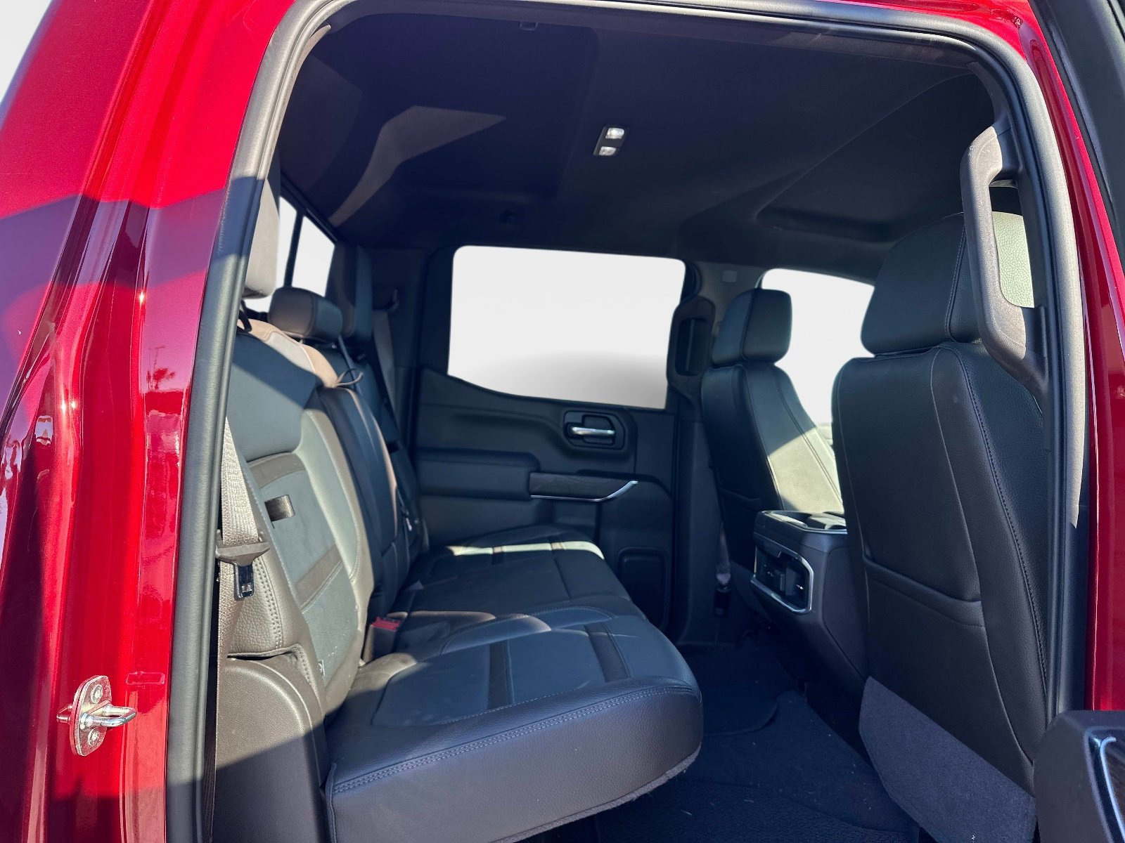 Used 2022 GMC Sierra 1500 Denali image 7