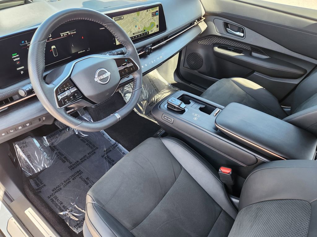 Used 2024 Nissan Ariya AWD image 11