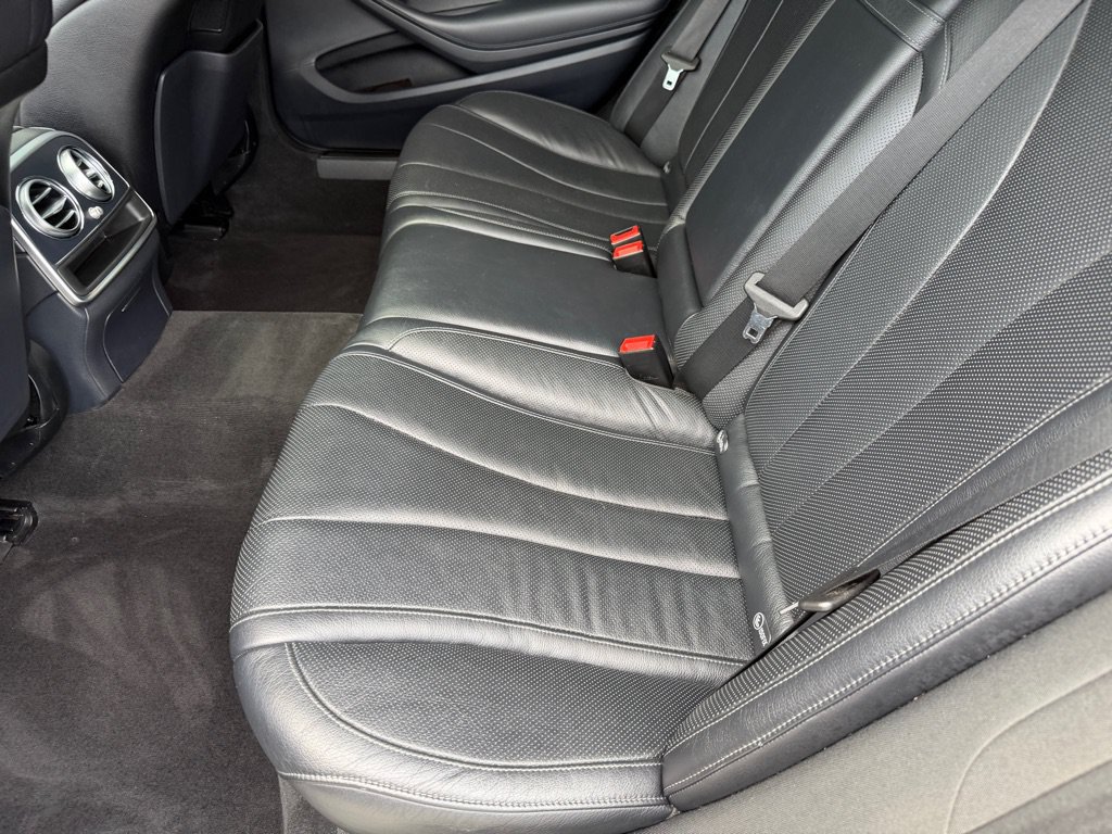 Used 2015 Mercedes-Benz S 550 Sedan image 20