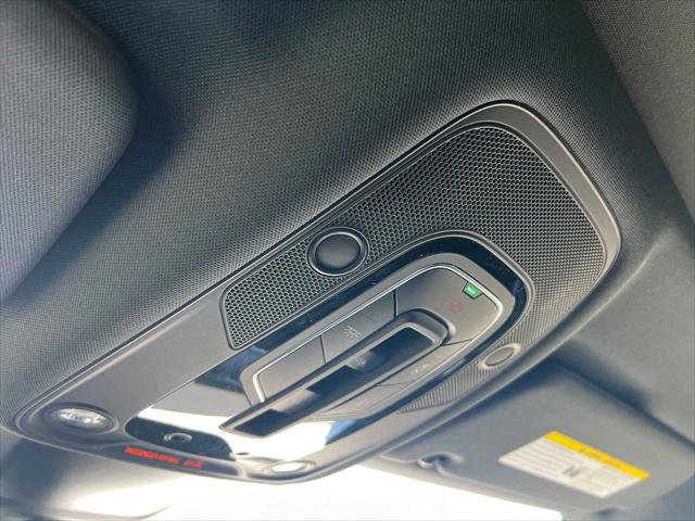 Used 2024 Audi Q8 e-tron Premium image 39