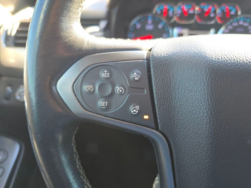 Used 2020 Chevrolet Tahoe LT w/ Luxury Package image 14