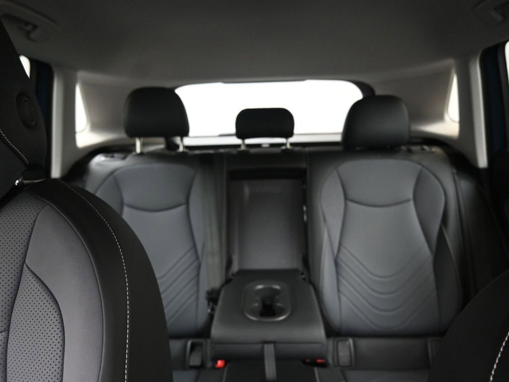 New 2026 Volkswagen Tiguan SE image 35