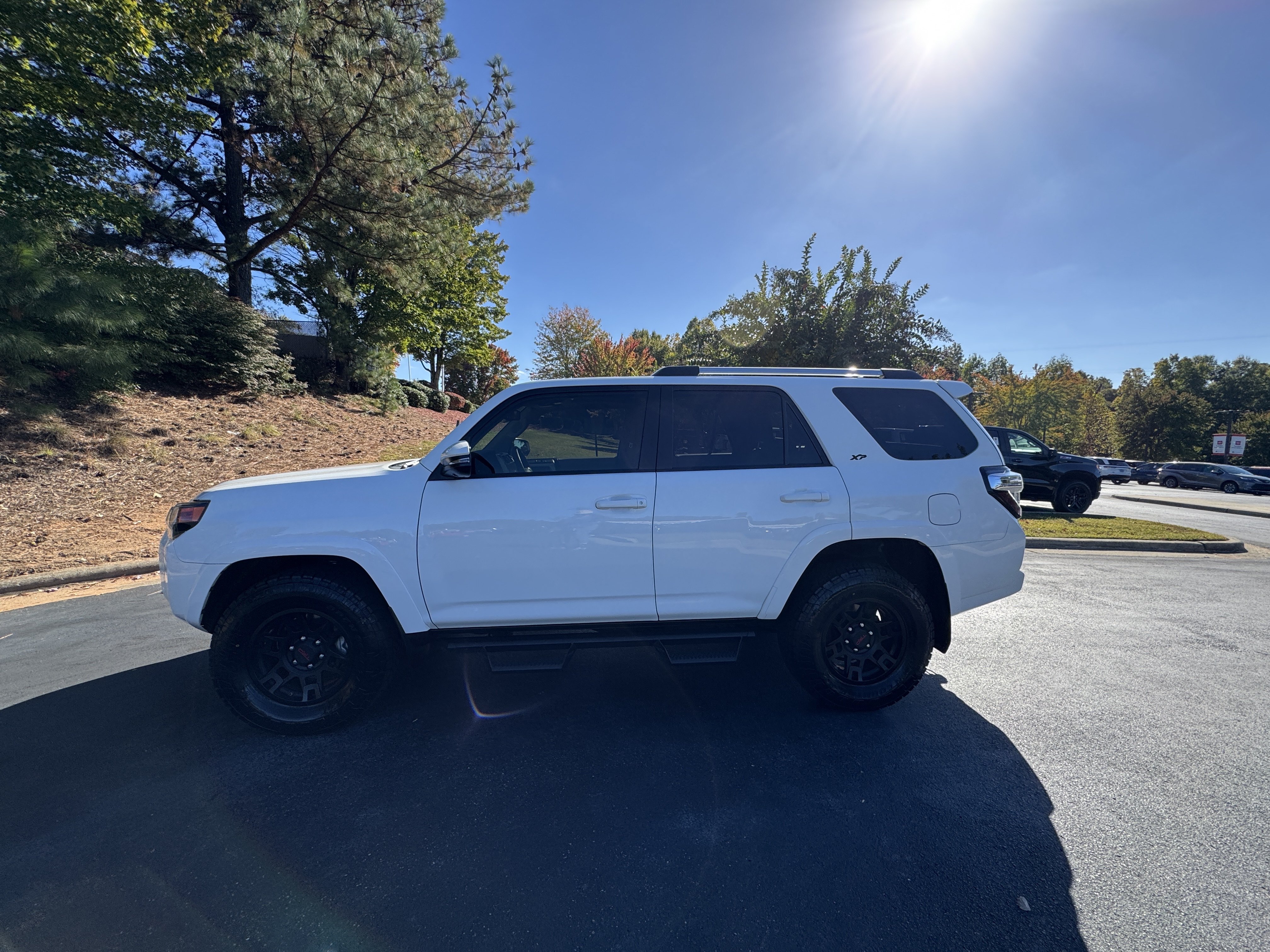 Certified 2024 Toyota 4Runner SR5 Premium w/ Moonroof Package AWD/4WD image 8