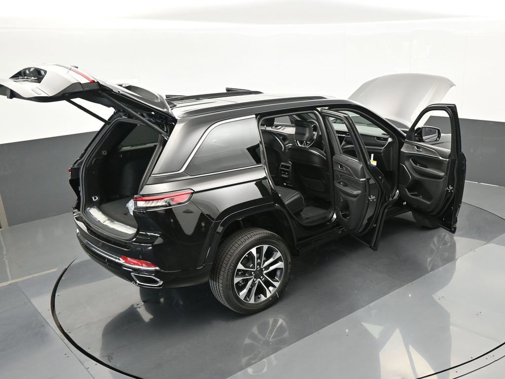 Used 2024 Jeep Grand Cherokee Overland w/ Luxury Tech Group IV image 61