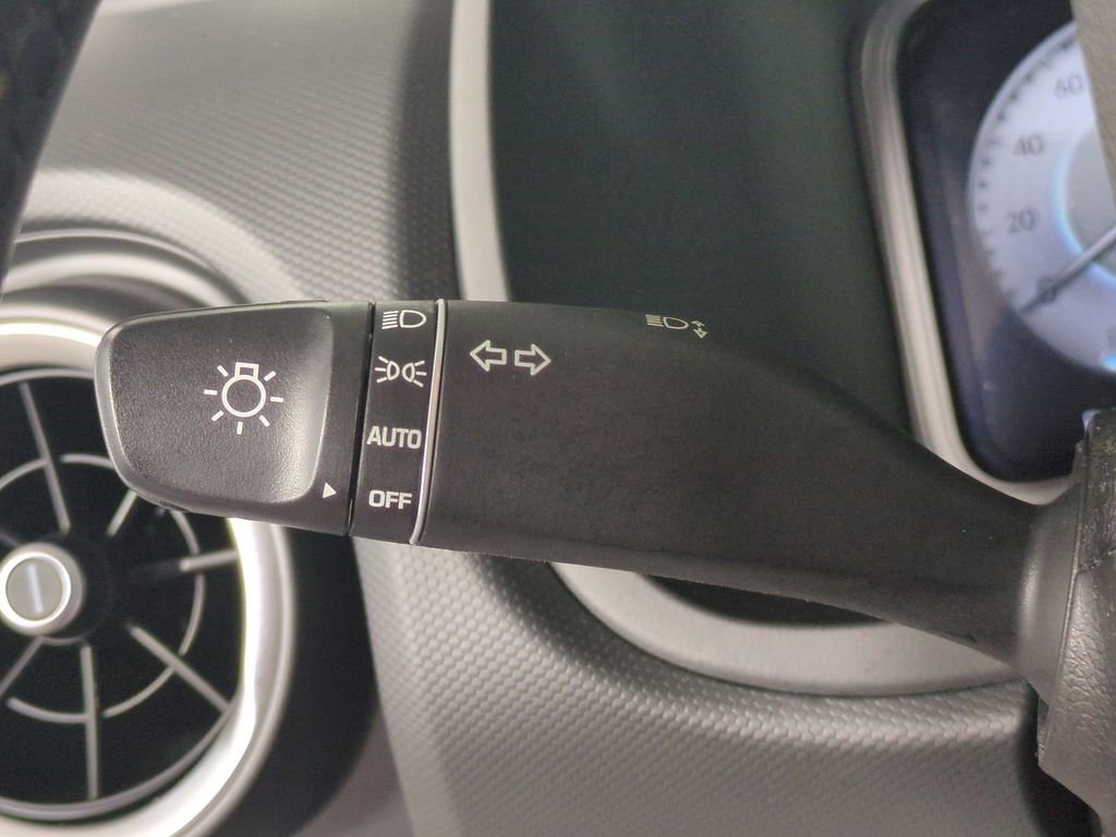 Used 2023 Hyundai Kona Limited w/ Cargo Package FWD image 31