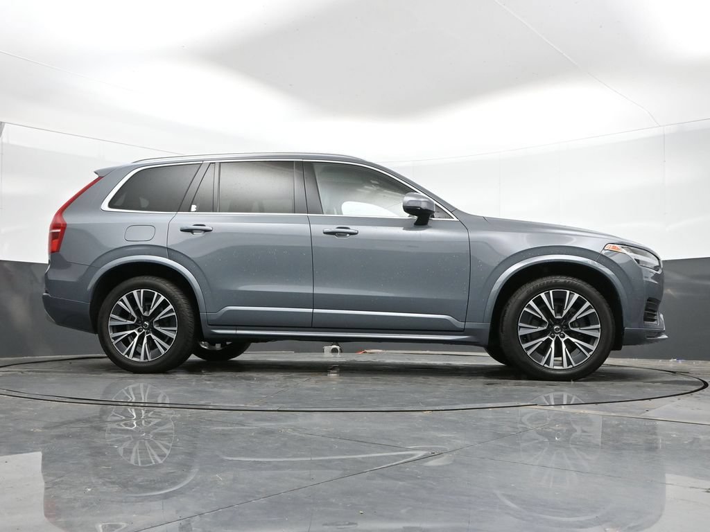 Used 2022 Volvo XC90 T6 Momentum w/ Climate Package AWD/4WD image 42