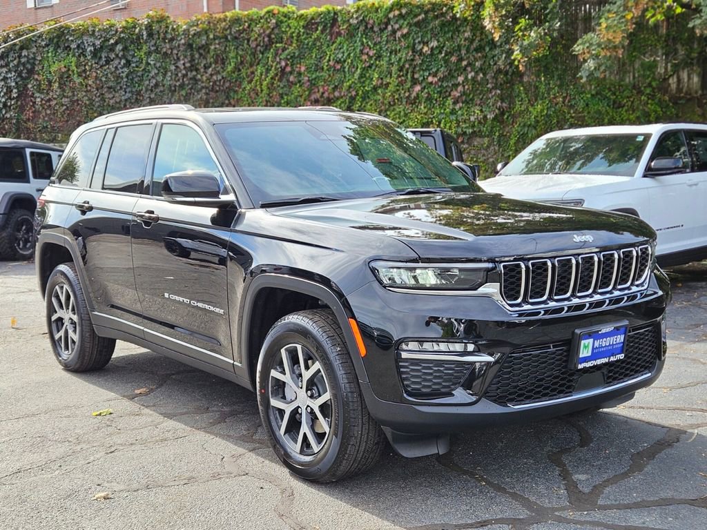 New 2025 Jeep Grand Cherokee Limited image 7