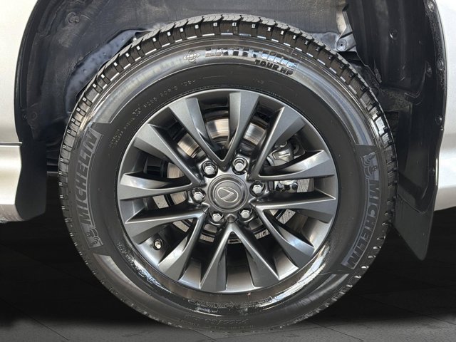 Certified 2022 Lexus GX 460 Premium w/ Premium Package AWD/4WD image 24