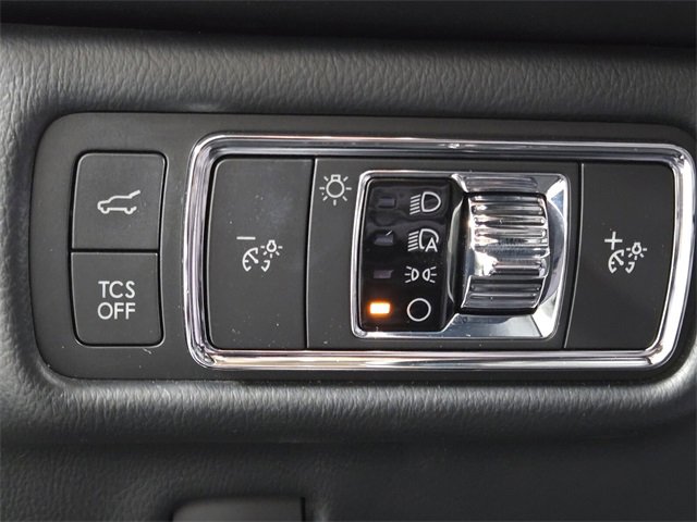 Certified 2022 Lincoln Nautilus AWD w/ Premium Package image 20