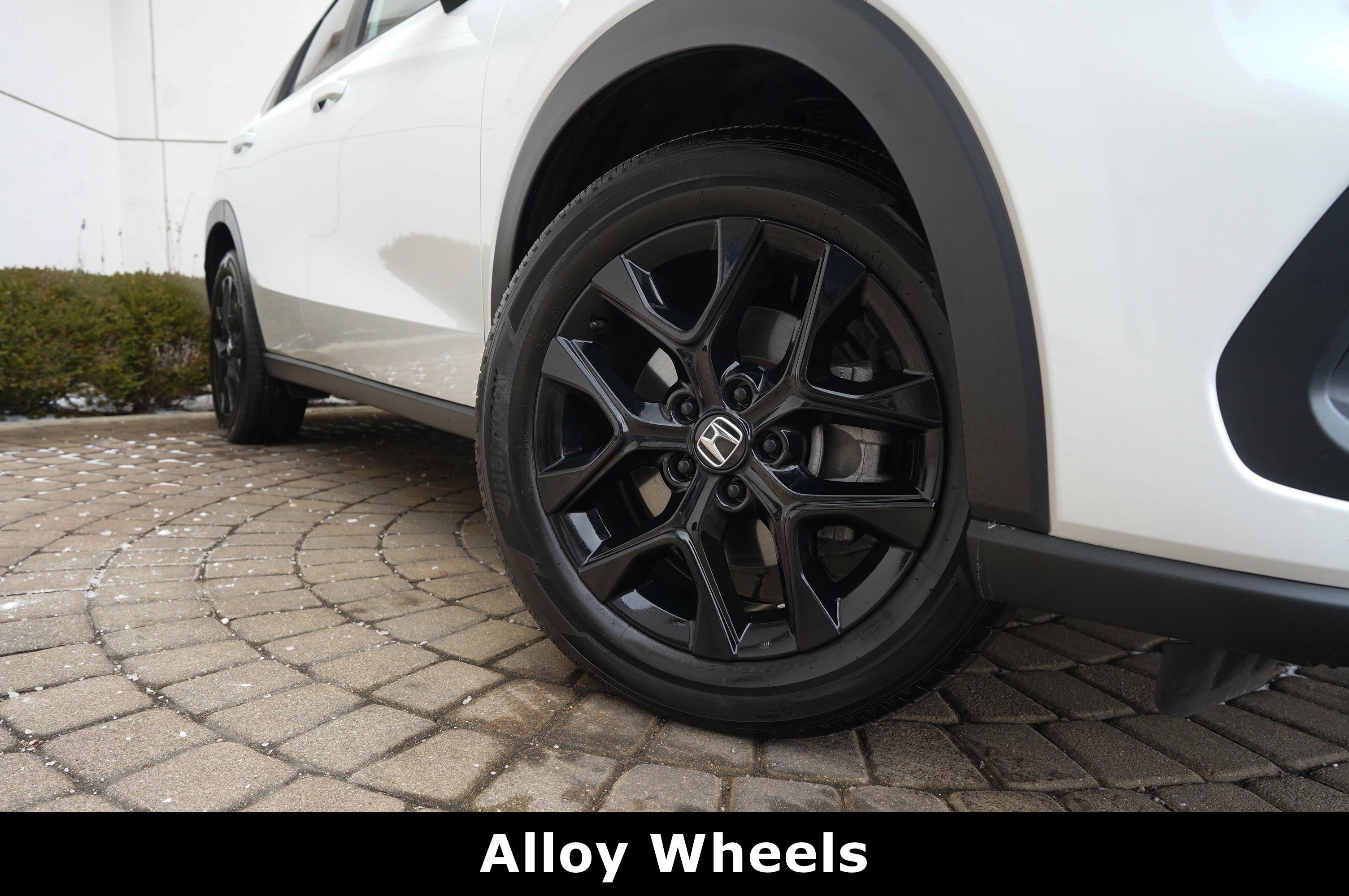 Used 2023 Honda HR-V Sport image 16