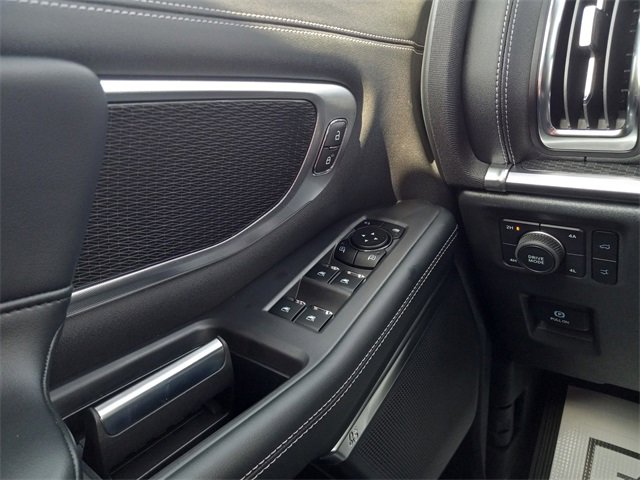 New 2025 Ford Expedition Max Platinum w/ Stealth Performance Package image 30