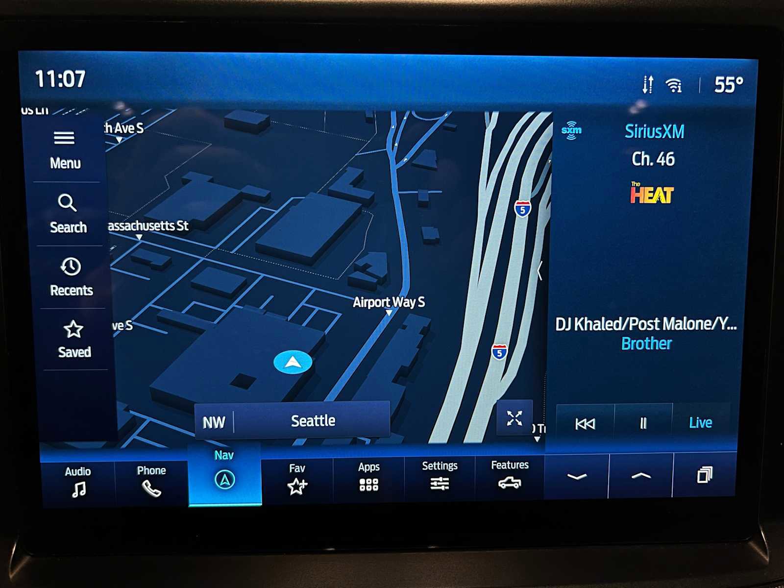 Used 2022 Ford F150 Platinum w/ Trailer Tow Package image 38