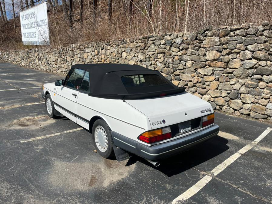 Used 1990 Saab 900 Turbo image 3