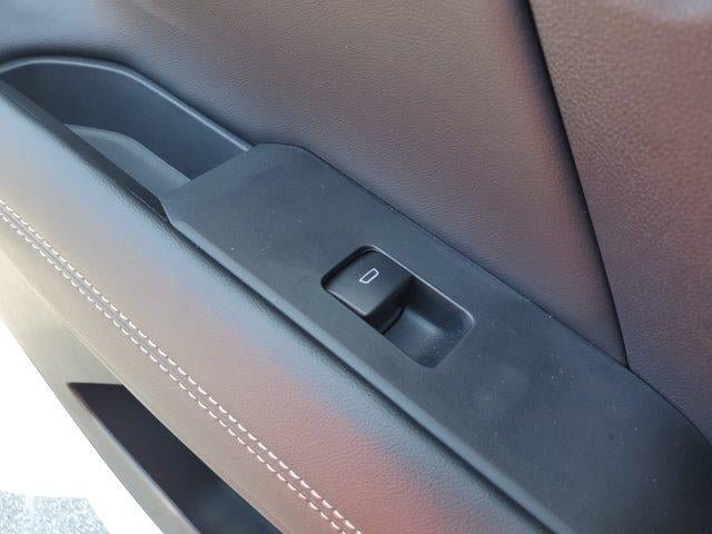 Used 2025 GMC Terrain Elevation AWD/4WD image 12